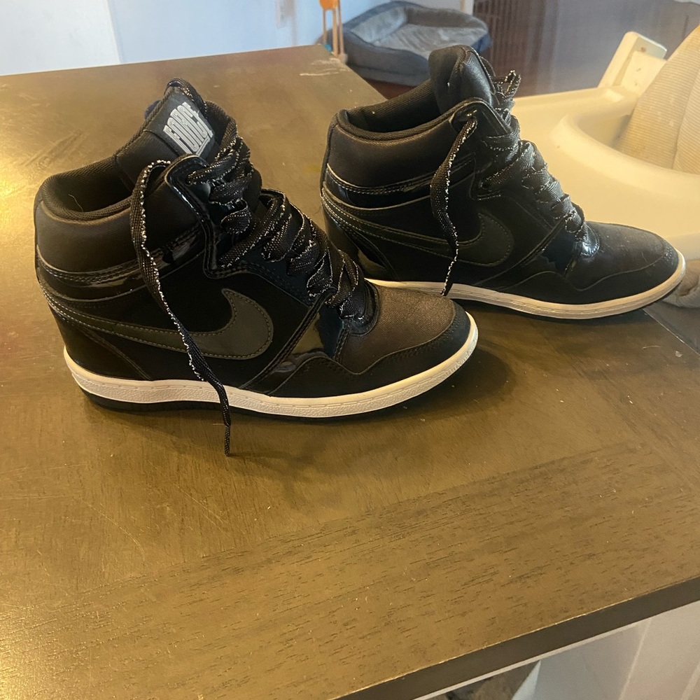 Nike Sky-hi dunk with hidden wedge